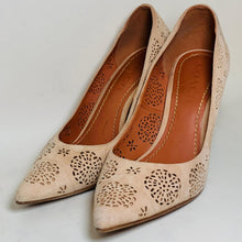 Load image into Gallery viewer, COACH Ladies Beige Nude Floral Court Mid Heel Leather Shoe UK7.5

