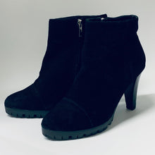 Load image into Gallery viewer, KAREN MILLEN Black Ladies High Heel Bootie Shoe Court Heel Size UK 5
