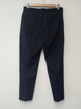 Load image into Gallery viewer, UNIQLO Men&#39;s Navy Blue Zip Fly Ezy Ankle Length Trousers Size UK S NEW
