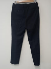 Load image into Gallery viewer, UNIQLO Men&#39;s Navy Blue Zip Fly Easy Care Slim Fit Trousers Size UK W29L34 NEW
