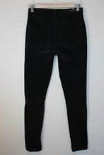 Load image into Gallery viewer, CITIZENS OF HUMANITY Ladies Black Cotton Velvet Rocket High Rise Skiny Jeans 25
