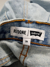 Load image into Gallery viewer, RE/DONE x LEVIS Ladies Blue Cotton 5-Pocket Jeans Size W30L26
