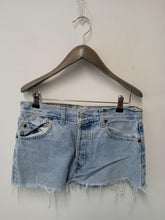 Load image into Gallery viewer, LEVIS Ladies Blue Cotton Button Fly Mini Skirt Size W30L12
