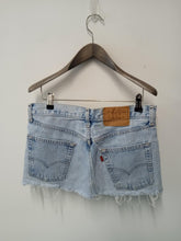 Load image into Gallery viewer, LEVIS Ladies Blue Cotton Button Fly Mini Skirt Size W30L12
