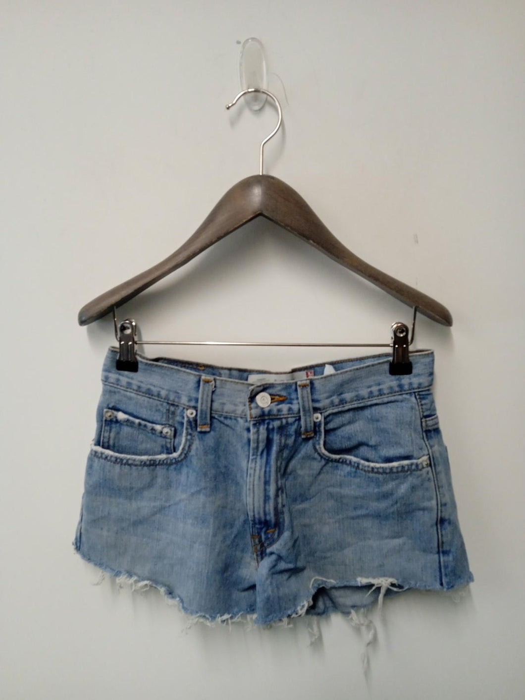 LEVIS Ladies Blue Cotton Denim 5-Pocket Jeans Shorts Size W27L2