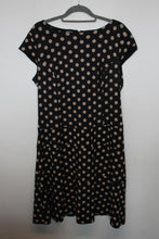 Load image into Gallery viewer, ANNE KLEIN Ladies Black Polka Dot Cap Sleeve Boat Neck Dress EU44 UK16
