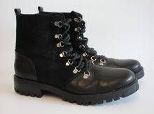 Load image into Gallery viewer, JACK WILLS Ladies Black Leather &amp; Suede Cleated Sole Thorncross Ankle Boots UK7
