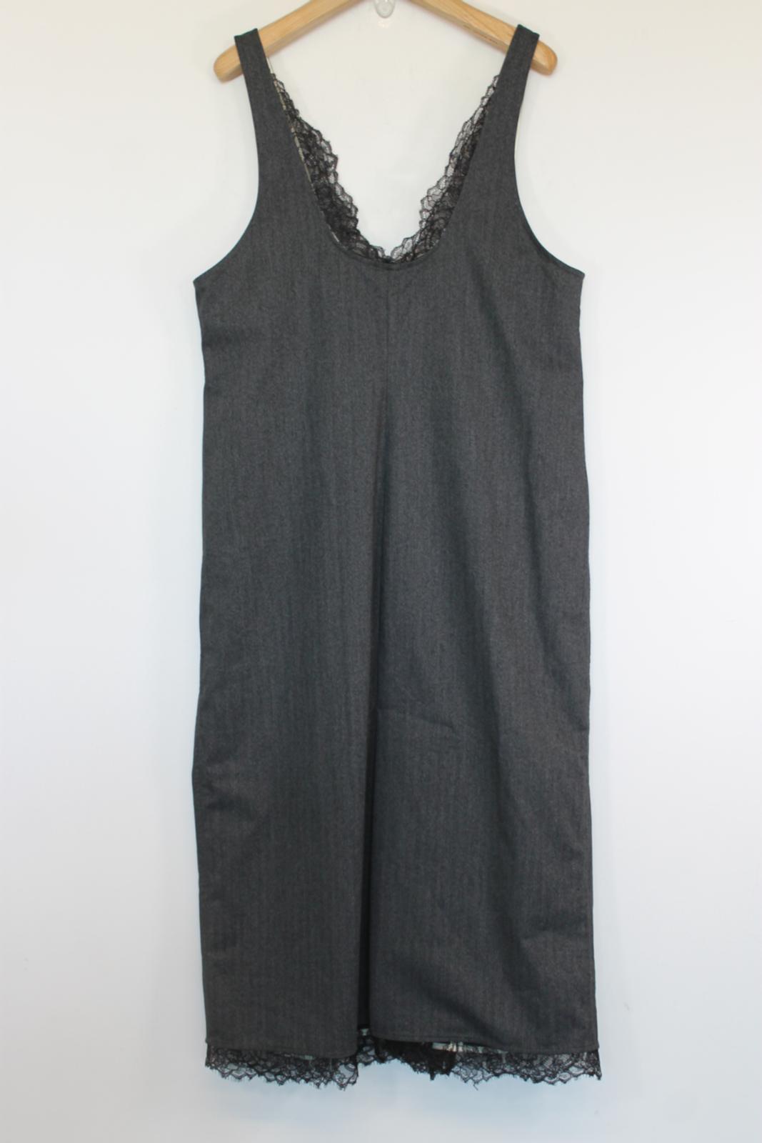 GANNI Ladies Grey Lace Trim Sleeveless Scoop Neck Midi Slip Dress EU40 –  ReThread