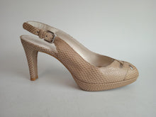 Load image into Gallery viewer, RUSSELL BROMLEY X STUART WEITZMAN Beige Snake Print Oyster Slingbacks US7.5 UK5
