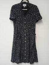 Load image into Gallery viewer, HVN Ladies Black Silk Star Print Short Sleeve Collared Dress Size UK10
