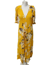 Load image into Gallery viewer, SEA NEW YORK Ladies Yellow Floral Short Sleeve V-Neck Dress Size UK12
