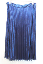 Load image into Gallery viewer, BODEN Ladies Blue Satin Long Pleated Skirt EU42 UK14 BNWT
