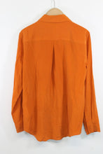 Load image into Gallery viewer, EQUIPMENT Ladies Orange Silk Long Sleeve Button Down Shirt Size M
