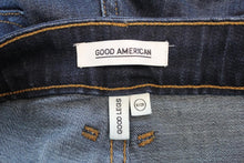 Load image into Gallery viewer, GOOD AMERICAN Ladies Good Leg Blue Zip Fly Front Slit Cropped Jeans 6/28 W28 L27
