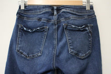 Load image into Gallery viewer, SILVER JEANS CO. Ladies Blue Cotton Blend Avery Slim Bootcut Jeans W27 L33
