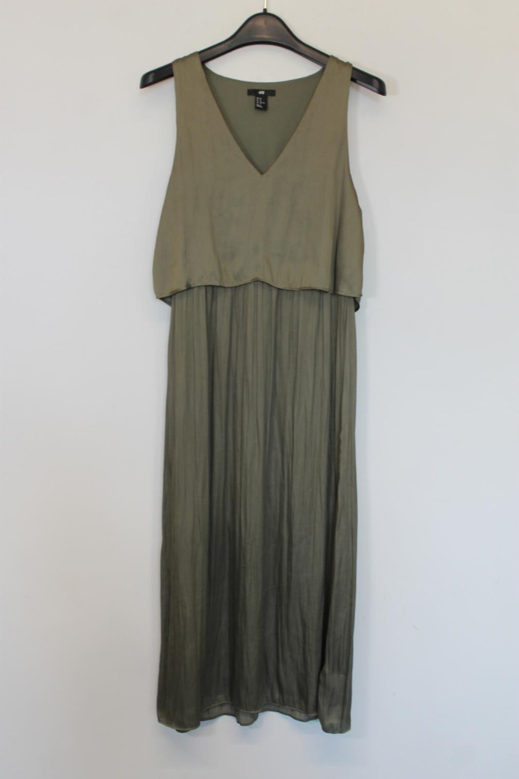 H&M Ladies Dark Green Satin Sleeveless V-Neck Midi Slip Dress EU40 UK12