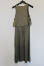 Load image into Gallery viewer, H&amp;M Ladies Dark Green Satin Sleeveless V-Neck Midi Slip Dress EU40 UK12
