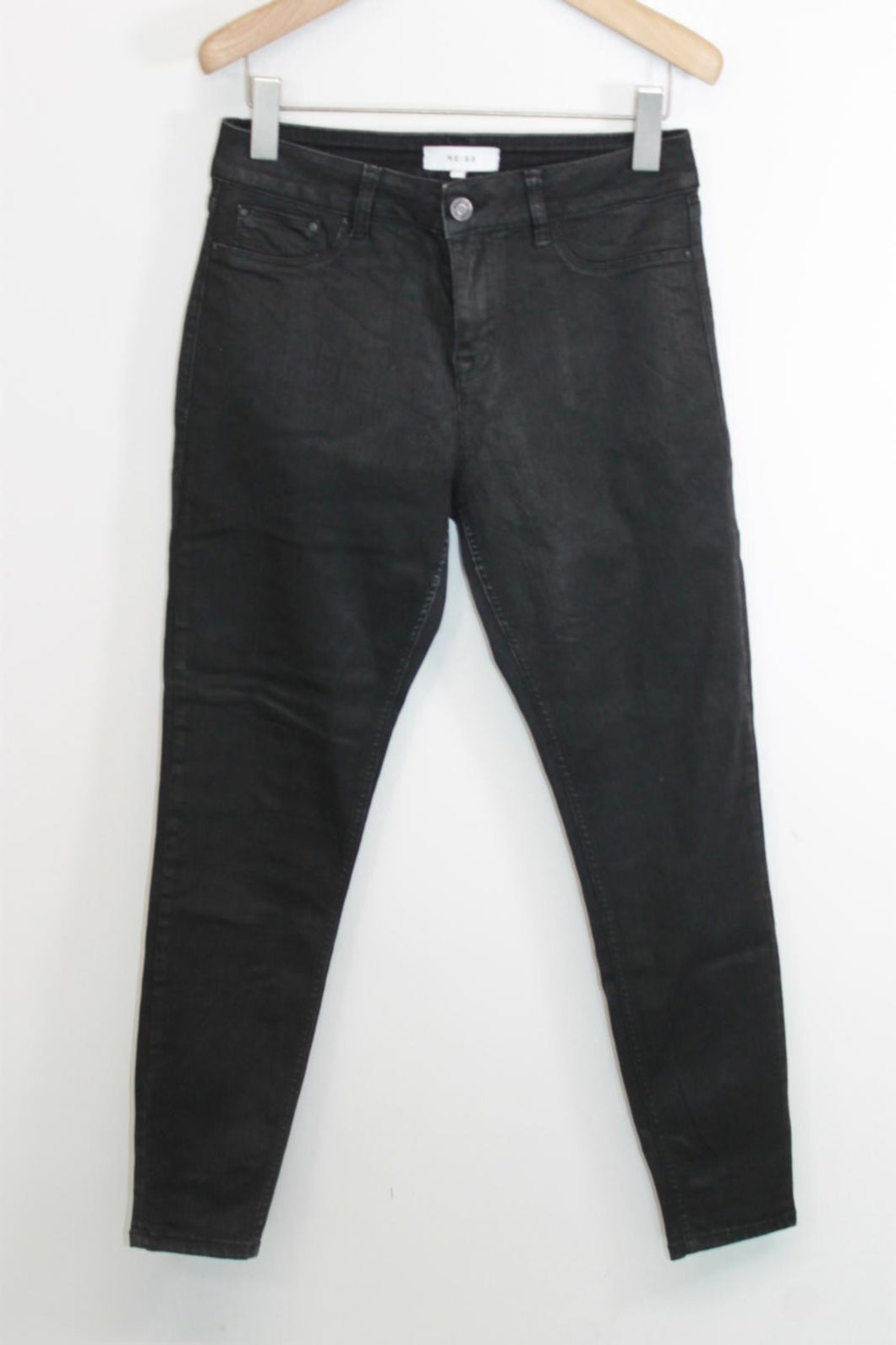 REISS Ladies Black Cotton Denim Lux Coated High Rise Tapered Jeans Size 30