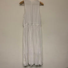 Load image into Gallery viewer, WITCHERY White Ladies Sleeveless Round Neck A-Line Dresses Size UK 10
