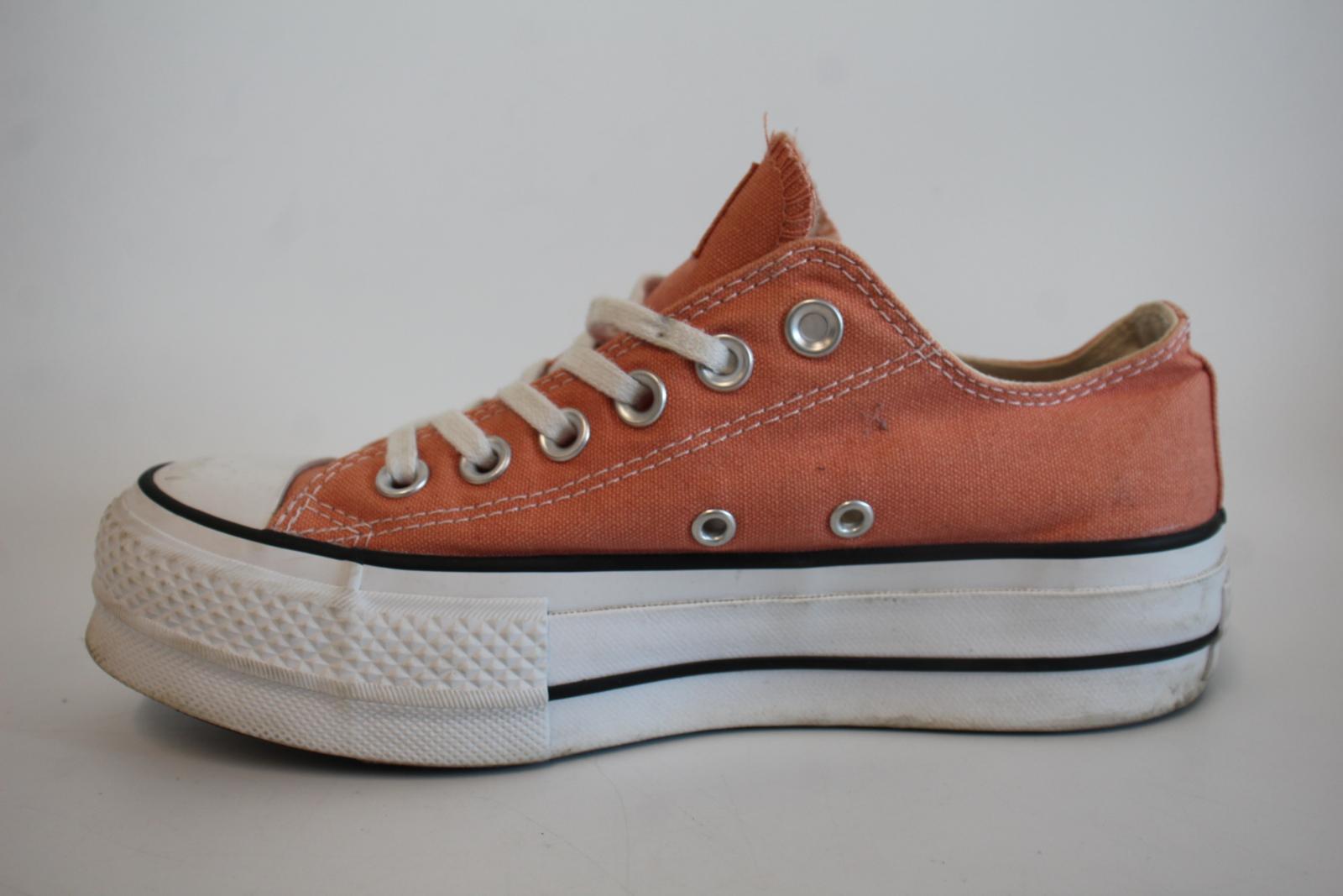 CONVERSE Ladies Peach Pink Canvas Chuck Taylor All Star Lift Sneakers ReThread