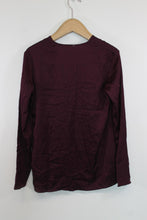 Load image into Gallery viewer, HUGO BOSS Ladies Burgundy Silk Long Sleeve V-Neck Ivala Top EU34 UK6
