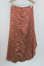 Load image into Gallery viewer, NEVER FULLY DRESSED Ladies Red/Beige Splodge Pattern Hi-Low Wrap Dress Size S
