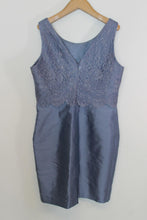 Load image into Gallery viewer, HOBBS Ladies Dusty Blue Wool/Silk Lace Detail Midi Sheath Dress EU42 UK14
