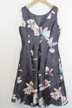 Load image into Gallery viewer, JACQUES VERT Ladies Grey Floral Sleeveless Round Neck A-Line Dress EU40 UK12
