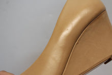 Load image into Gallery viewer, CARVELA KURT GEIGER Ladies Beige Leather Wedge Heels Court Shoes EU38 UK5
