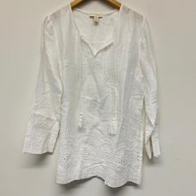 Load image into Gallery viewer, CYNTHIA ROWLEY White Ladies Long Sleeve V-neck Tunic T-Shirt Size UK M NEW
