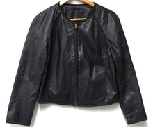 Load image into Gallery viewer, MASSIMO DUTTI Ladies Dark Navy Blue Leather Zip Front Cropped Jacket Size 38/M
