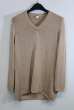 Load image into Gallery viewer, MALO Ladies Beige Silk/Cotton Long Sleeve V-Neck Knitted Jumper Size L
