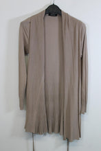 Load image into Gallery viewer, FERRACHE Ladies Beige Cashmere Blend Long Sleeve Ribbed Knitted Cardigan Size L
