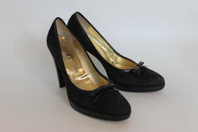 Load image into Gallery viewer, G CLUB Ladies Black Suede Extra-High Block Heel Bow-Detail Pumps Shoes EU35 UK5
