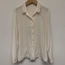 Load image into Gallery viewer, ELIE TAHARI Beige Ladies Long Sleeve Collared Button-Up Shirt Size UK M
