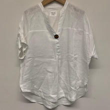 Load image into Gallery viewer, PURE LINEN White Ladies Short Sleeve V-Neck Top Blouse Size UK 12
