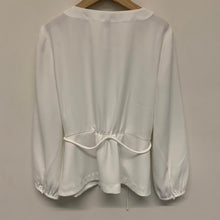 Load image into Gallery viewer, J.CREW White Ladies Long Sleeve V-Neck Top Blouse Top Size UK 12
