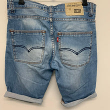 Load image into Gallery viewer, LEVI&#39;S Blue Boys Denim Light Summer Wash Jean Shorts 12 Years
