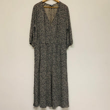 Load image into Gallery viewer, JIGSAW Black Ladies Long Sleeve V-Neck A-Line Midi Length Dress UK L

