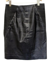 Load image into Gallery viewer, Y.A.S VERO MODA Ladies Splenda Black Real Leather Pencil Skirt EU38 UK10
