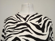 Load image into Gallery viewer, ALICE &amp; OLIVIA Ladies White &amp; Black Animal Print Midi Pencil Dress US6 UK10
