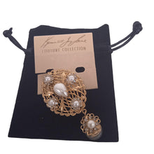 Load image into Gallery viewer, KENNETH JAY LANE Ladies Yellow Gold Crystal Pearl Drop Earring One Size NEW
