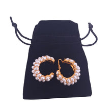 Load image into Gallery viewer, KENNETH JAY LANE Ladies Gold Plated Faux Pearl Clip-On Earrings NEW RRP130
