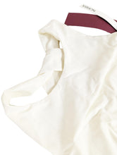 Load image into Gallery viewer, NORBA White Performance Bras Norba Soft Sport Twist Size XS NEW RRP 50
