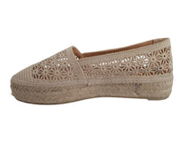 Load image into Gallery viewer, CASTANER Ladies Beige Embroidered Kery Espadrilles EU38 UK6 RRP130 NEW

