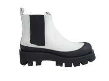 Load image into Gallery viewer, PALOMA BARCELO Ladies White Celine Chelsea Boots Size EU40 UK7 RRP240 NEW
