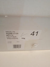 Load image into Gallery viewer, SOLEA Ladies Madelyn White Leather Low Top Sneakers Trainers EU41 UK8 NEW RRP119

