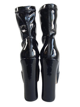 Load image into Gallery viewer, STUART WEITZMAN Ladies Black Patent Skyhigh Platform Boots EU40 UK7 RRP650 NEW
