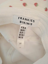 Load image into Gallery viewer, FRANKIES BIKINIS Strawberry Print Bucket Hat Kids Off White Multi 2T NEW RRP50
