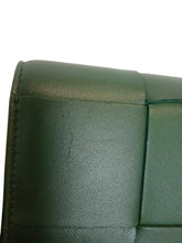 Load image into Gallery viewer, BOTTEGA VENETA Cassette Bag Leather Chain Raintree Green/Gold OS NEW RRP1545
